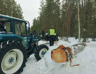 C&D Snickeri Pine to Pine TAF, C&D Snickeri Katja Pettersson och taf med Gabriella Gustafson och Mattias Ståhlbom har i samarbete med c&d Snickeri tagit fram en vinkelformad vattenränna i furu som