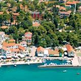 Prihi vsak dan, bivanje min. 3 dni do 29.6. in min. 4 dni 29.6. Turistična taksa v ceni.