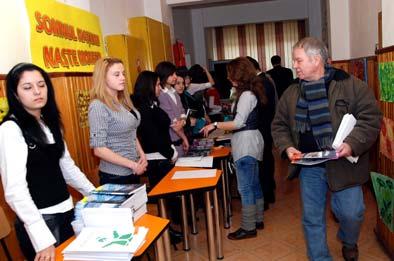Grigore Tocilescu, deoarece cuprind, ca în fiecare an, o paletă atât de delicat diversă de producţii literare, dramatice şi muzicale.