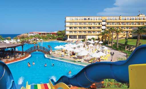 odlična lokacija ob plaži priporočamo družinam do 40 /osebo COSTA BRAVA, Hotel Riviera 3* 7x polpenzion, odhodi vsak četrtek od 14.6. do 4.10.