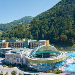 **** 21.6.-31.8., all inclusive light classic soba 76,00 premium soba 89,50 Brezplačno za 2 otroka do 12 let do 22.7. in od 19.8. AKCIJA!