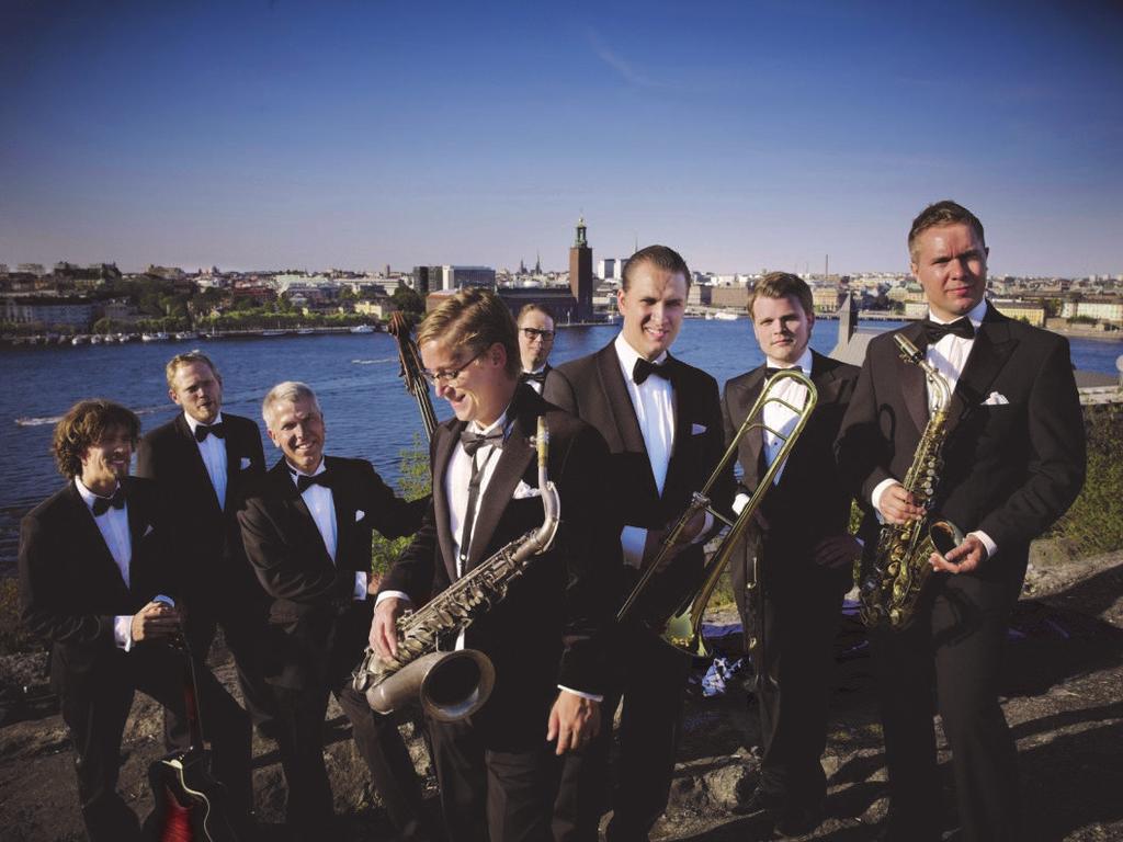 Stockholm Swing All Stars 15/11 Foto: Mikael Silkeberg Karl Olandersson - trumpet & sång, Klas Lindquist - altsax & klarinett, Fredrik Lindborg - tenorsax & klarinett, Magnus Wiklund - trombon,