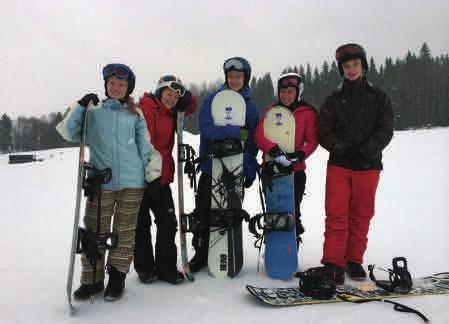 Aus dem Schulleben 22 Romme Von der Skireise zur Schulveranstaltung In der zweiten Februarwoche war es endlich soweit. Die jährliche Skifahrt nach Romme stand an.