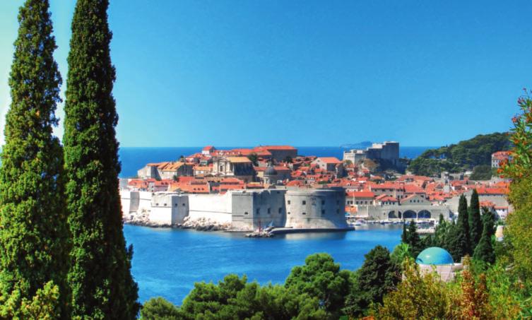 EGNA STRÖVTÅG 15. D ubrovnik Kroatiens stolthet G eorge Bernard Shaw skrev en gång: Den s om söker paradiset på jorden bör komma o ch se Dubrovnik.