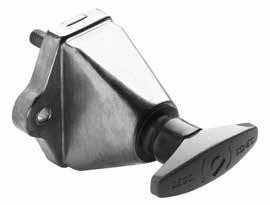 Vi rekommenderar även att använda separata batterier för varje bogpropeller.