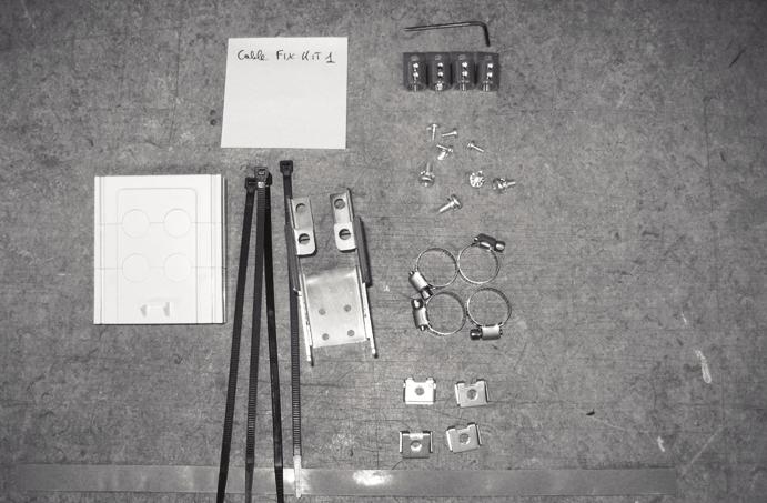 4x15mm 1st kabelgenomföring 24x7mm 2st fiberguiding pins Monteringsanvisning BUDI-S-SEAL-4x15-SE07 1st delbar kabelgenomföring 4 x 10-15 mm 1st