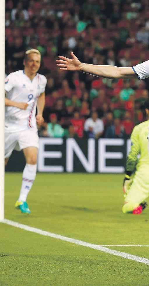 8 FUTBAL pondelok 11. 7. 2016 Po tomto šampionáte na nich Európa nezabudne! Euro 2016 bol pekný šampionát. Farebný, s veľkým množstvom zaujímavých momentov.