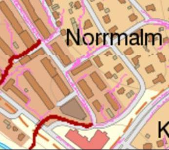 Norrmalm 4 2 (6) Befintlig dagvattensituation Dagvatten från angränsande områden rinner till och genom planområdet, dagvatten från planområdet avvattnas i dagsläget söderut och västerut.