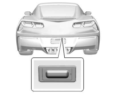 28 Nycklar, dörrar och fönster Om andra elektroniska enheter stör RKE-sändarens signal känner fordonet eventuellt inte av RKE-sändaren inuti fordonet.