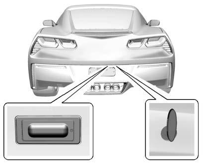 Tryck på pekplattan för öppning av bagageluckan med RKE-sändaren inom räckhåll eller stick in nyckeln i låscylindern. Se Nycklar 0 24.