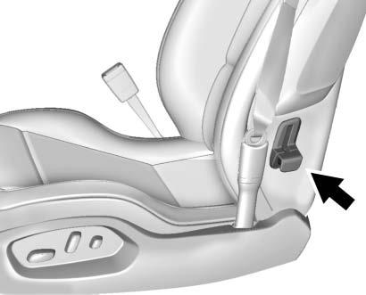 58 Säten och säkerhetssystem Uppvärmda och ventilerade framsäten I vissa fordon är en del inställningar för elmanövrerat säte inte tillgängliga när ryggstödet har fällts framåt.