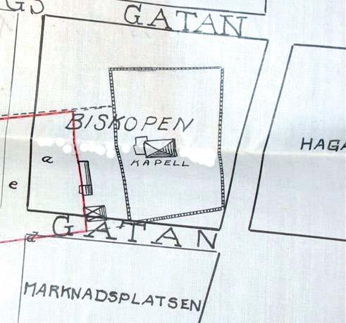 BYGGNADSVÅRDSRAPPORT 2007:94 11 Kyrkogårdens historik 1879 ansökte friherre A F Kruse med flera medlemmar av Gislaveds rote att få anlägga en särskild begravningsplats åt invånarna där. Detta p.g.a. de besvärliga kisttransporterna till Båraryd.