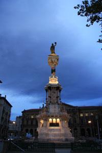 Den franska vägen, Saint Jean Pied de Port Pamplona Ponferrada Santiago de Compostela, 16 nätter 3(11) Dag 4 Zubiri Pamplona Denna dag bjuder dig relativt flack vandring med ett par uppförsbackar med