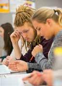 och engelska. Elevernas och föräldrarnas nöjdhet med sin skola, vilja att rekommendera den och den upplevda trivseln har förbättrats något sedan föregående mätning.