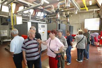 Dodatna prednost in s tem povezan prihranek, ki so ju ponudili kupcem, je obračun elektrike in plina na eni položnici, ki jo je mogoče poravnati na vseh prodajnih mestih Energije plus prek