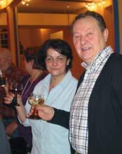 I Z Æ I V L J E N J A N A Ø I H Æ U P N I J Tudi rojstne dneve smo praznovali na pustni prireditvi. tovanje in razlago øe profesor Bogomir Troøt in p. Peter Lavrih. In ko smo se v nedeljo, 4.