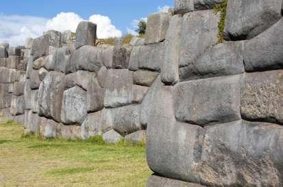 omfattade halva Bolivia, södra Peru, norra Chile och nordvästra Argentina; faktum är att denna civilisation lärde inkafolket mycket om konsten att bygga i sten.