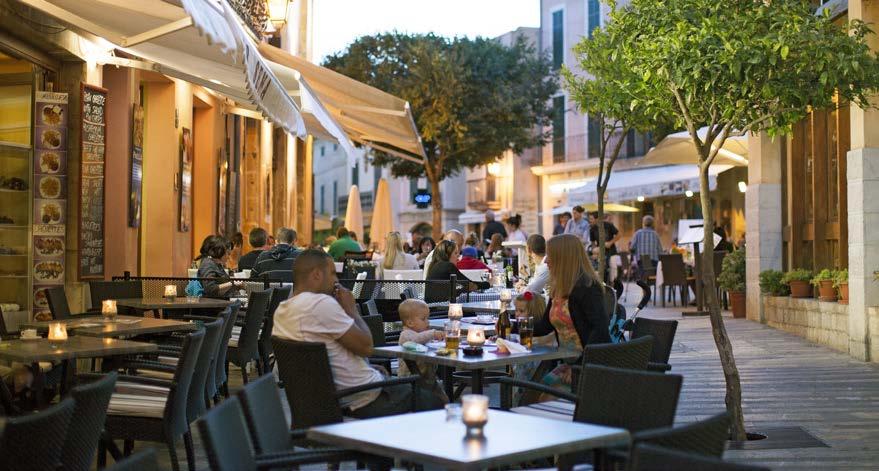 Restauranger God mat och nya restaurangupplevelser hör semestern till. Här kan du läsa mer om restauranger på resmålet. ALCÚDIA Bodega D es Port Färska råvaror och personlig service är vårt motto.