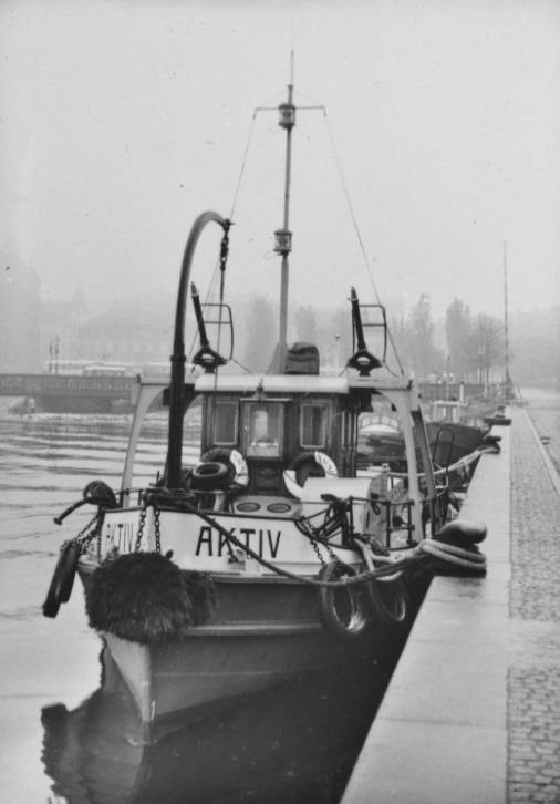Sjöångsprutan ACTIVE, AKTIV Bogserångbåt som 1894 apterades till ångsprutbåt och kompletterades med