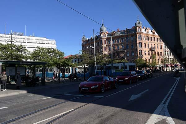 Konstprogrammets platser Alla attraktiva städer har flera tydliga målpunkter. Dessa målpunkter hjälper oss med orientering och riktning.