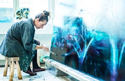 27 Måleri Studieområdet måleri handleder och uppmuntrar varje studerande att individuellt utforska, bearbeta och förverkliga sina idéer utifrån måleriets ramverk.