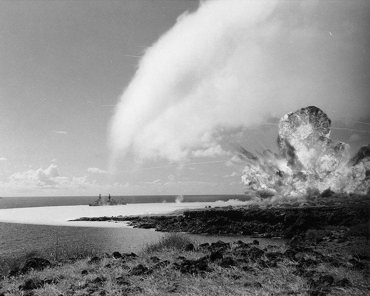 TNT började användas i stor skala i bomber under 2:a världskriget.