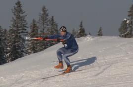 Övningar skidteknik klassiskt Uppvärmning Tävling på plats - Samla alla i en ring. Lek att ni åker en riktig skidtävling.