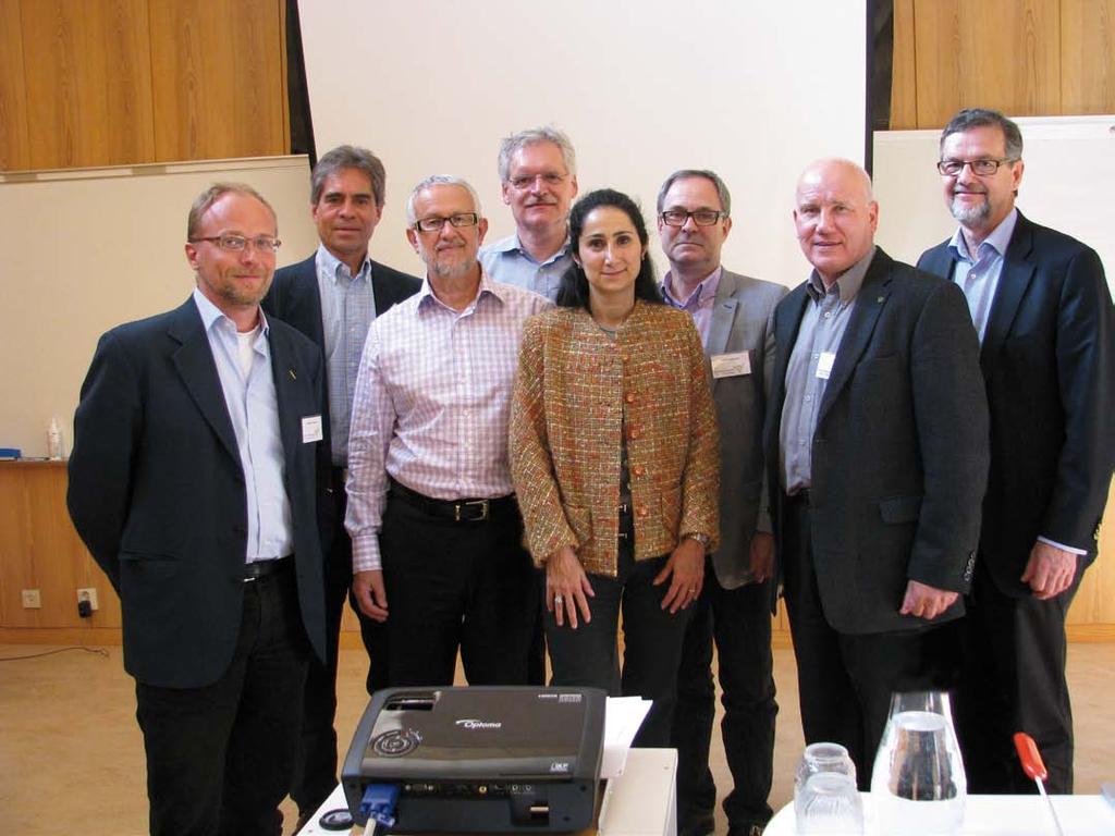 En stor delegation av experter ifrån hela världen granskade Framtidens Bioraffinaderi. Bilden togs vid presentationen av gruppens utvärdering.