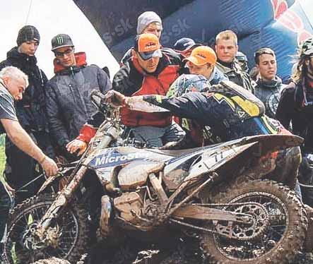 36 Myjavský rodák, žijúci v Brezovej pod Bradlom, má za sebou už sedem účastí na Rely Dakar.