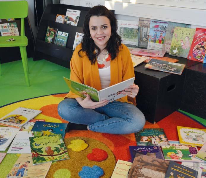 Anmälan sker veckan före varje musikstund till biblioteket 0586-618 80. Bokteater Böcker är lite som bananer, fast fyrkantiga. Om man skalar dem finns det bokstäver i.