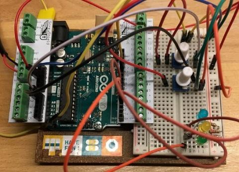 76-0 Arduino för amatörer. 76-01 Arduino A, grundläggande programmering. 1-8 deltagare, 350 kr. Förkunskaper, inga speciella krävs. 1. Hur fungerar Arduino, genomgång. 2.