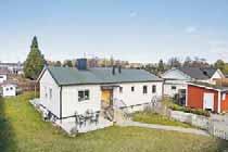 TOMT 2 555 kvm. Helgövägen 5.  ACCEPTERAT PRIS 2 350 000 kr/bud. TOMT 981 kvm.