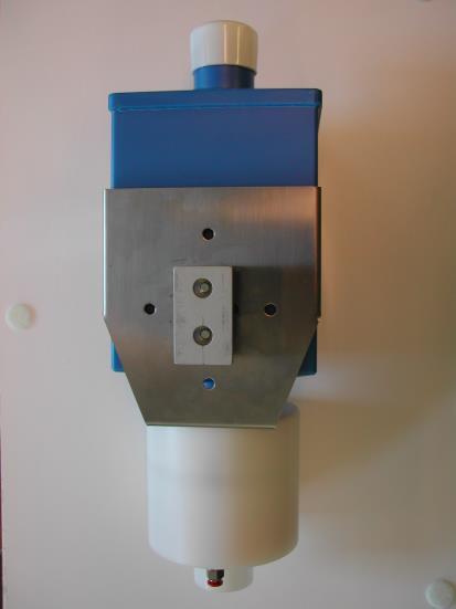 Installation/Justering Installation: Koppla autostartboxen och ventilen enligt sektion Monteringsanvisningar (se bild 4).