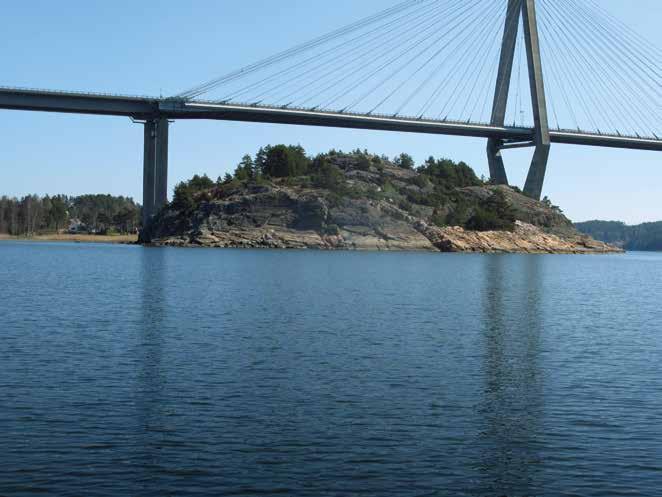 Arkeologiskt underlag 67 Inom område Sunningen finns inga kända fasta fornlämningar. På båda sidor om viken finns fornlämningar.