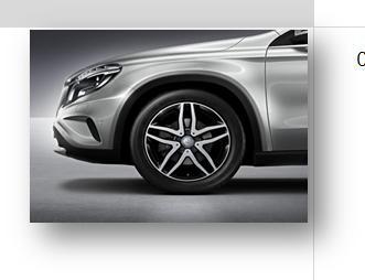 CDI CDI 4MATIC 4MATIC Däck och Fälgar Lättmetallfälgar 45,7 cm (18") i 5-dubbelekerdesign, 01R lackerade i svart och glanssvarvade, 7J x 18 ET46 med däck 235/50 R 18 Med Style Line, P27-7 050 Med