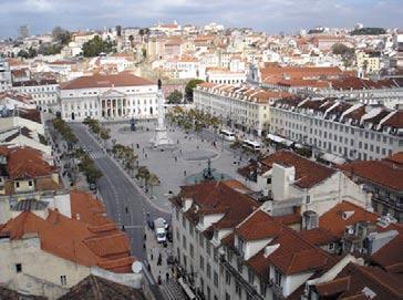 TURISMO SUD-EŬROPO Vojago ˆ en Iberio Lisbono, lifto Santa Justa. Por la pasinta somero mi planis instrui en la franca Esperanto- Kulturdomo Grésillon [grezijó] kaj poste veturi tra Francio.