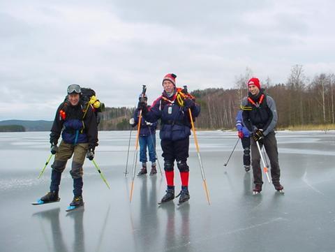 Turrapport 050220: På Visten utan solsken@vänerskridsko Friluftsfrämjandet Arvika Långfärdsskridsko Sunne Turrapport: På Visten utan solsken 20/2-05 Det här blir en fortsättning på den tur vi gjorde