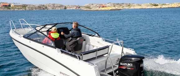 AMT-familjens nykomling är en fartfylld förbindelse- och nöjesbåt med ett sportigt skrov.