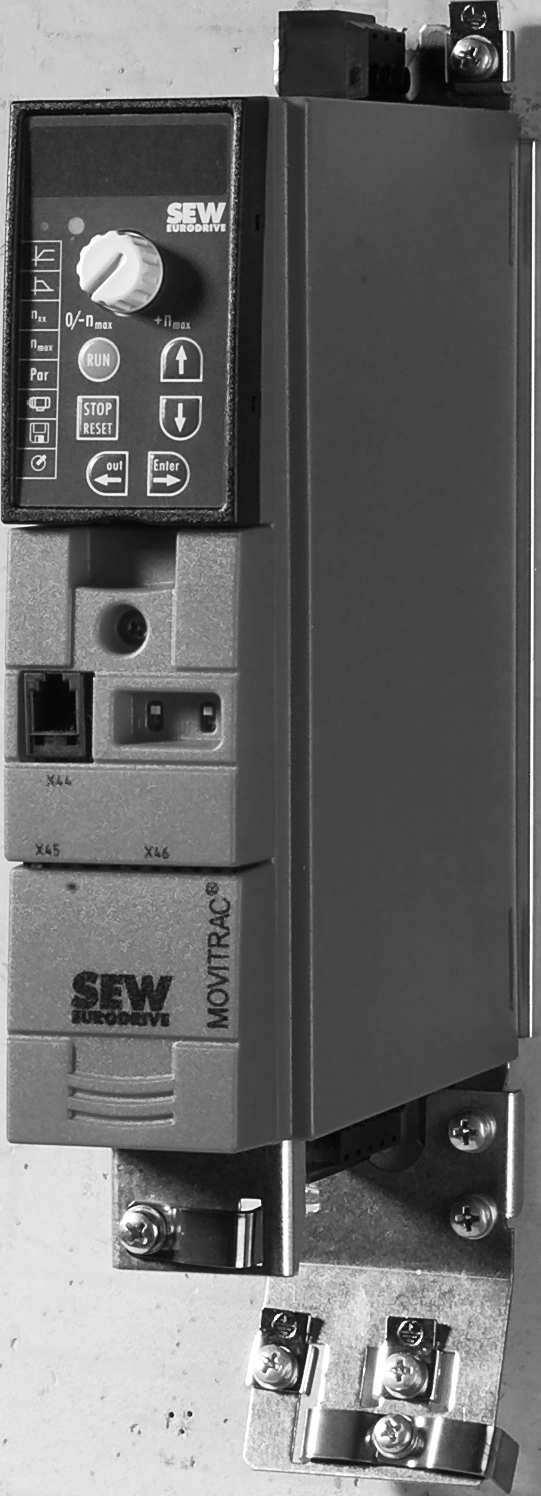 Tekniska data Grundapparatens tekniska data 3 230 V AC/enfas/byggstorlek 0XS/0,25/0,37 kw/0,34/0,50 hk 6 (0.2) 54.5 (2.15) 49.5 (1.95) 163.5 (6.437) 149 (5.87) 220 (8.66) 196 (7.72) 285 (11.2) 185 (7.
