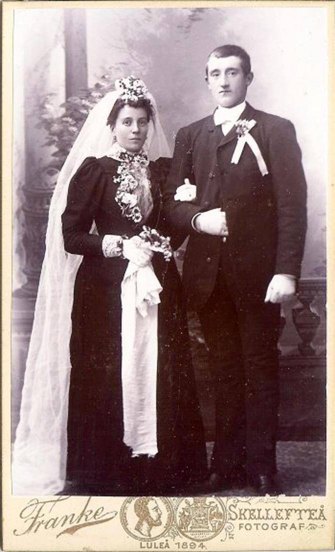 1890-talet 2(2) I slutet av 1890-talet började det avbildas prismedaljer på kartongen Franke hade en medalj