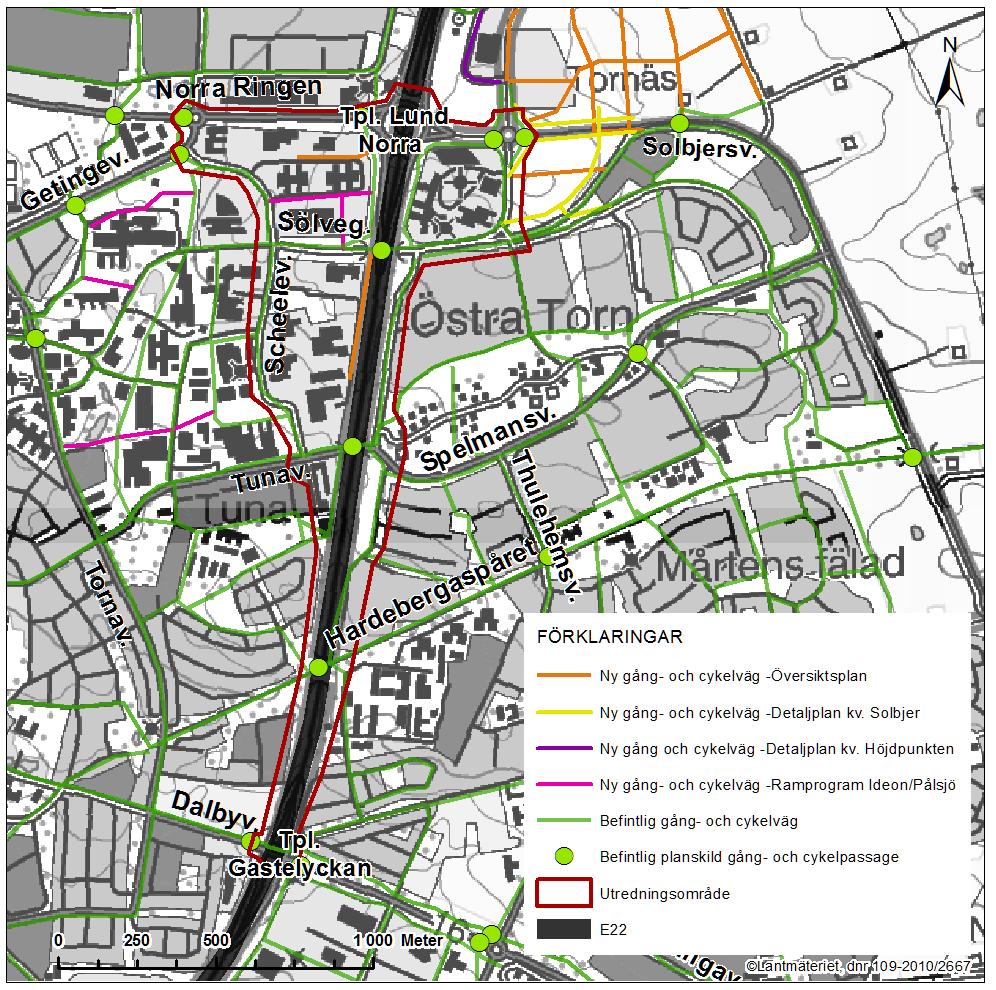 ± Figur 11. Befintliga gång- och cykelvägar, cykelleder och planskilda passager för oskyddade trafikanter i Lund. Där utredningsområdet är markerat med rött.
