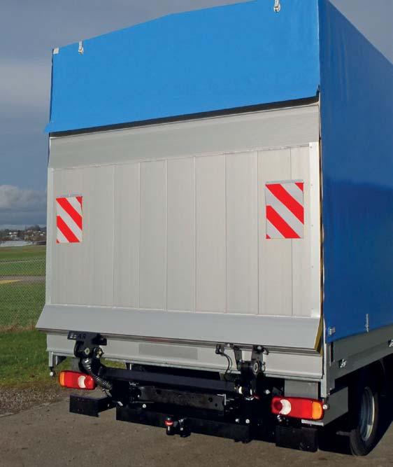Lastbilar 3,5 t 6,5 t Lyftkraft Lastavstånd Lastmoment 750 kg 600 mm 4,5 knm Aluminiumplattform Plattformsystem Höjd Bredd BAplan30VLL 1610-2110 mm 1950 / 2520 mm Vikt vid plattformsbredd 2100 mm