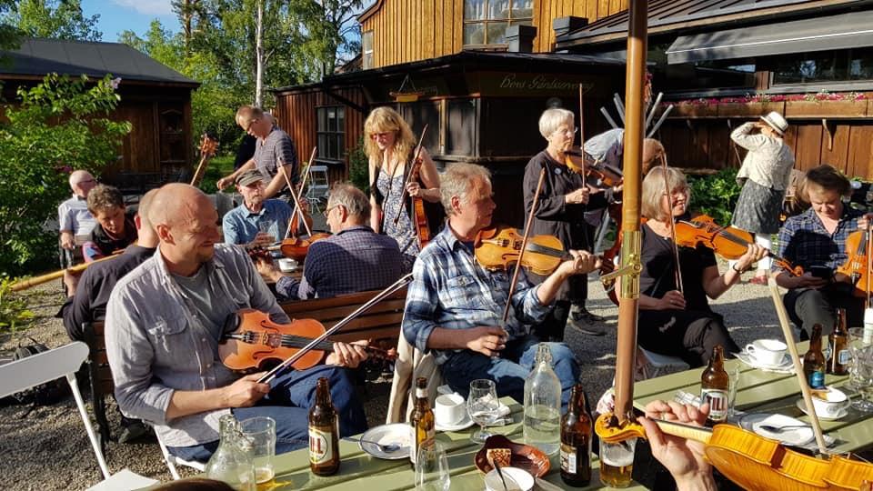 JÄMTSTÄMMAN 2019 Årets spelmansstämma äger rum på Jamtli den 14-15 juni.