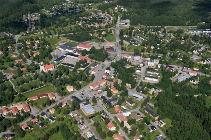 BJURHOLMS KOMMUN Bjurholms kommun har en yta på 1374 km 2 och ligger i den södra delen av Västerbottens län, men hör till landskapet Ångermanland.