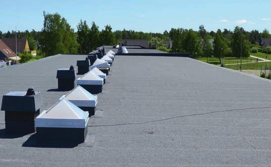 Nordic Waterproofing Holding A/S ÅRSREDOVISNING 2016 17 Bitumen är det vanligaste taktätningsmaterialet i Norden.