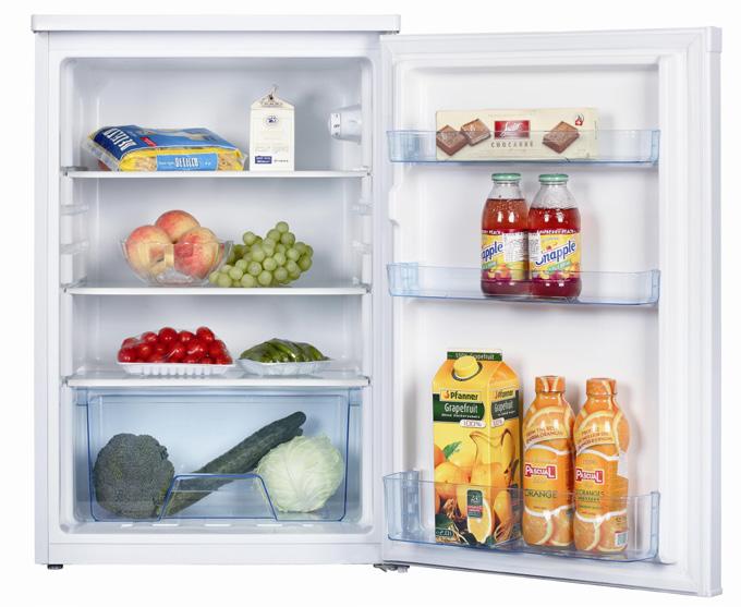 Låt kylskåpet anta rätt temperatur innan du placerar livsmedel i det. Det är bäst att vänta 24 timmar innan du lägger in livsmedel. Ställ in önskad temperatur med termostatvredet.