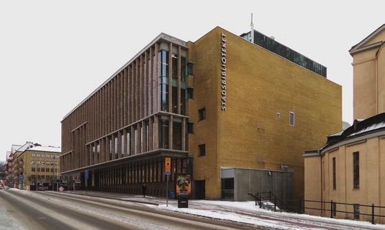 Men inte här, den möjligheten förvaltas inte det minsta. De materialmässigt kladdiga och arkitektoniskt trasiga detaljerna ser närmast designmässigt obearbetade ut.
