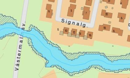 Enligt Sveriges Geologiska undersökning (www.sgu.se) är jordlagret djupt i hela området (20-30 m) och under det ytliga vegetationstäcket består marken i huvudsak av silt.