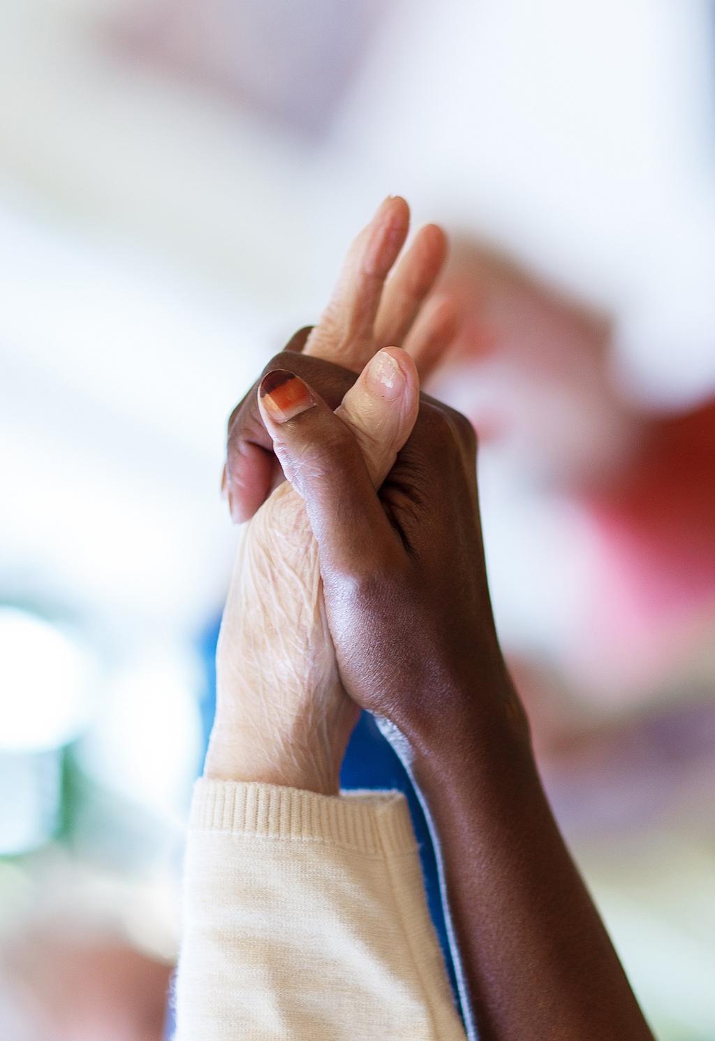 Läkarvård En läkare från Nävertorps vårdcentral kommer regelbundet till Pantern. Om du behöver uppsöka en annan läkare ska i första hand en anhörig följa med dig.