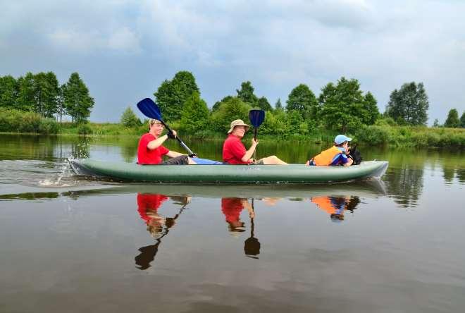 MALMÖ KANOTKLUBB Att paddla kanot är mysigt och fantastiskt roligt, samt en bra träning! Dessutom är man utomhus i naturen. Välkommen.